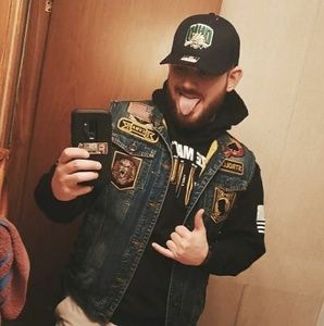 Meet your Posher, Jc